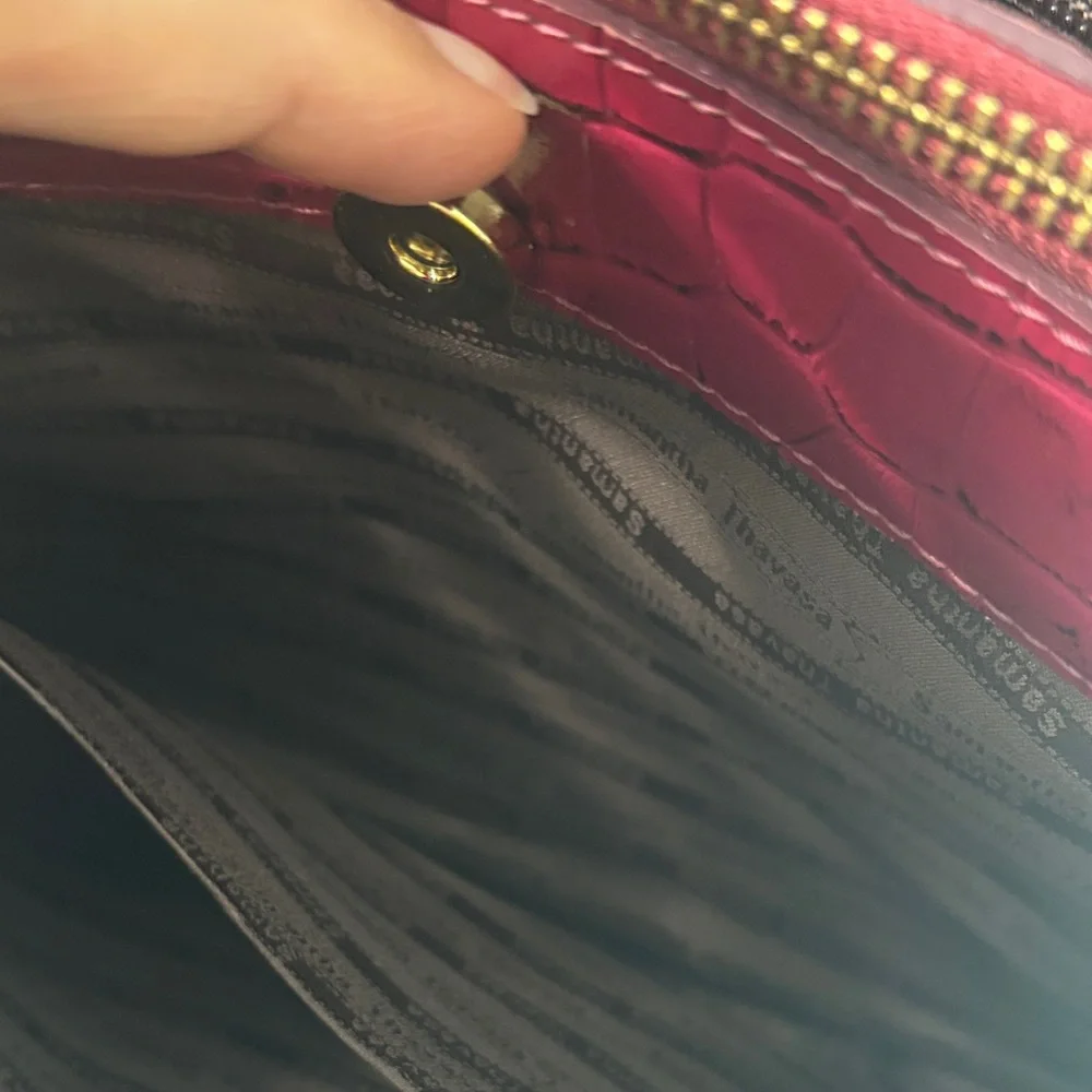 Samantha Thavasa Red Croc-Embossed Satchel